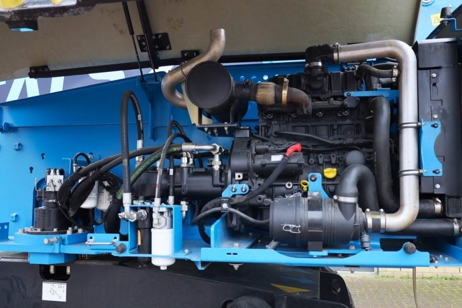 Телескопична платформа Genie S65XC Valid inspection, *Guarantee! Diesel, 4x4 Dr: снимка 10