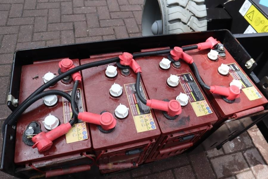 Genie Z33/18 Electric, 12m Working Height, 5.6m Reach, 2 - Артикулираща платформа: снимка 3 Genie Z33/18 Electric, 12m Working Height, 5.6m Reach, 2 - Артикулираща платформа: снимка 3