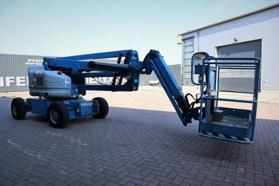 Genie Z45/25J Bi-Energy Diesel / Battery, 4x2 Drive, 16m - Артикулираща платформа: снимка 2 Genie Z45/25J Bi-Energy Diesel / Battery, 4x2 Drive, 16m - Артикулираща платформа: снимка 2
