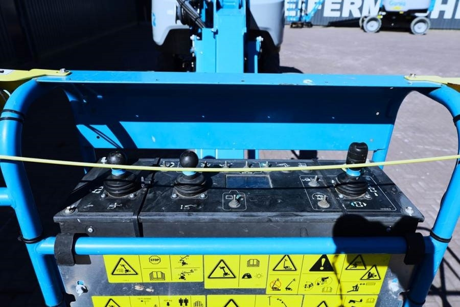 Genie Z60/37FE Guarantee! Hybrid, 4x4 Drive, 20m Working - Артикулираща платформа: снимка 4 Genie Z60/37FE Guarantee! Hybrid, 4x4 Drive, 20m Working - Артикулираща платформа: снимка 4