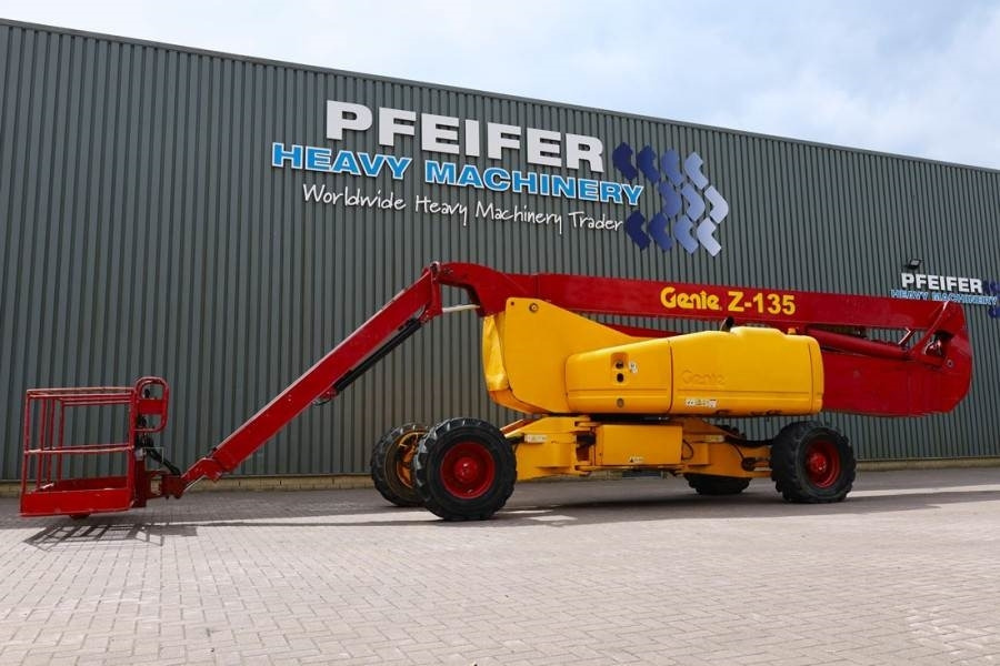 Genie ZX135/70 Diesel, 4x4x4 Drive, 43m Lifting Height, - Артикулираща платформа: снимка 1 Genie ZX135/70 Diesel, 4x4x4 Drive, 43m Lifting Height, - Артикулираща платформа: снимка 1