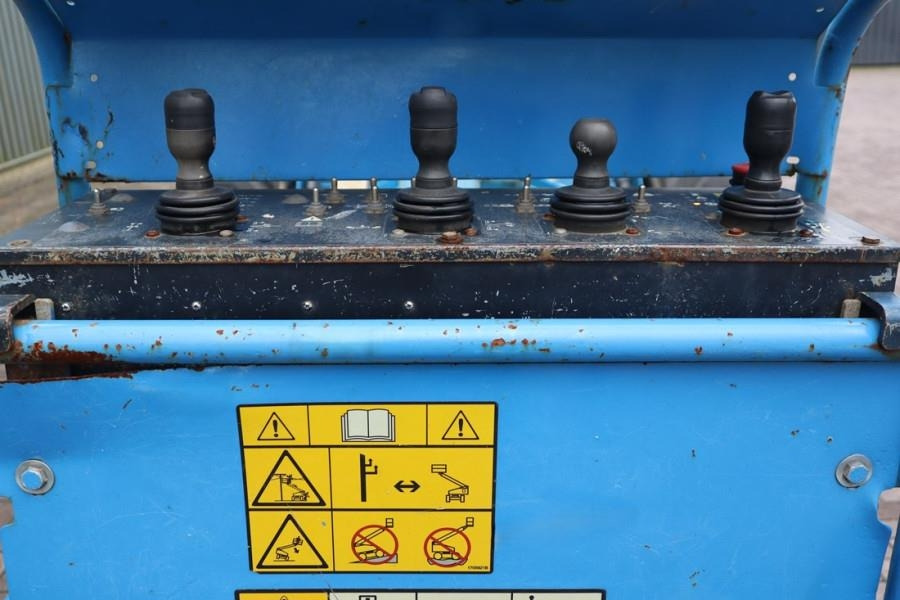 Genie ZX135/70 Diesel, 4x4x4 Drive, 43m Lifting Height,  - Артикулираща платформа: снимка 5 Genie ZX135/70 Diesel, 4x4x4 Drive, 43m Lifting Height,  - Артикулираща платформа: снимка 5