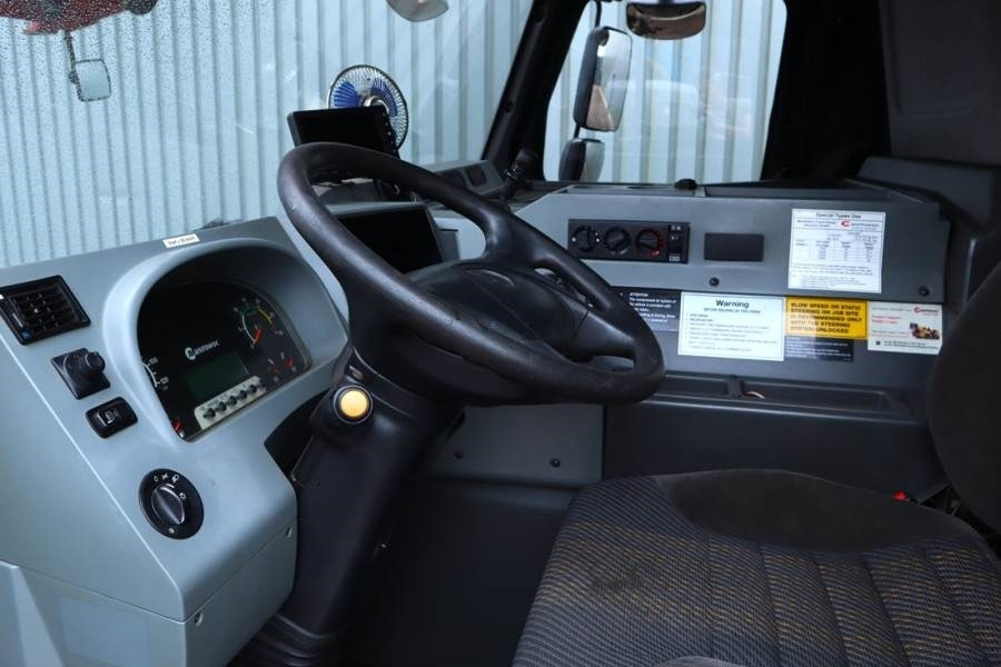 Grove GMK3060 Diesel, 6x6x6 Drive, 60t Capacity, 43m Mai - Кран за всякакви терени: снимка 4 Grove GMK3060 Diesel, 6x6x6 Drive, 60t Capacity, 43m Mai - Кран за всякакви терени: снимка 4