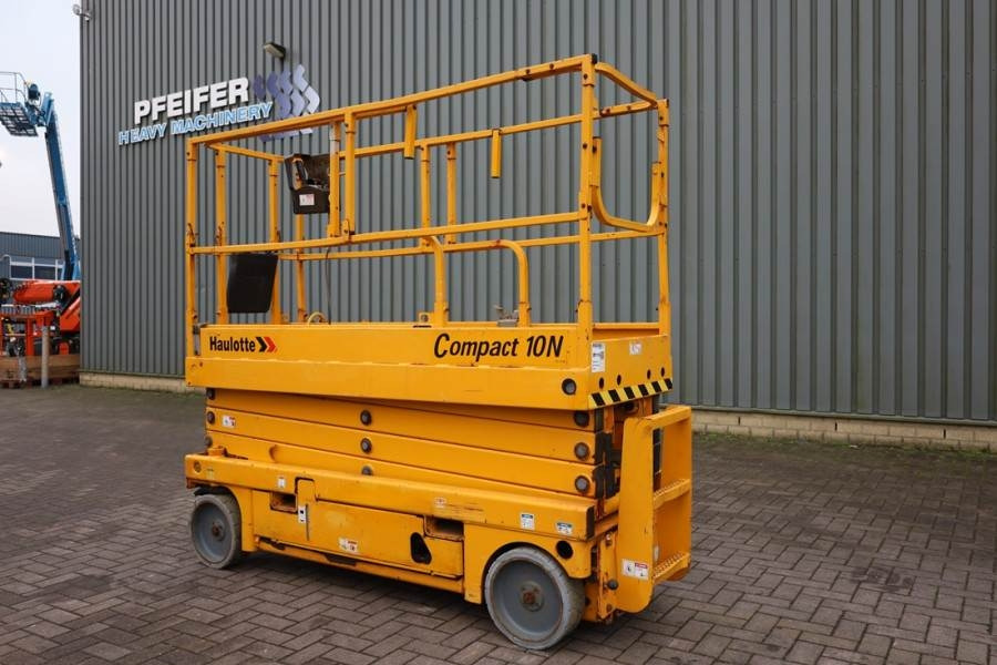 Ножична работна платформа Haulotte Compact 10N Electric, 10m Working Height, 230kg Ca: снимка 9