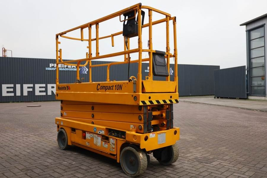Ножична работна платформа Haulotte Compact 10N Electric, 10m Working Height, 230kg Ca: снимка 8