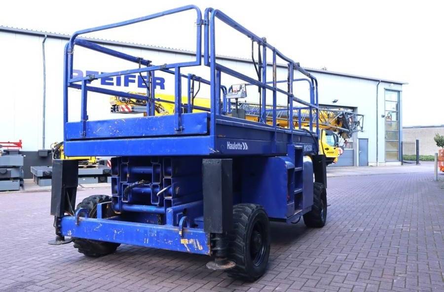 Haulotte H12SX Diesel, 4x4 Drive, 12m Working Height, 700kg - Ножична работна платформа: снимка 2 Haulotte H12SX Diesel, 4x4 Drive, 12m Working Height, 700kg - Ножична работна платформа: снимка 2