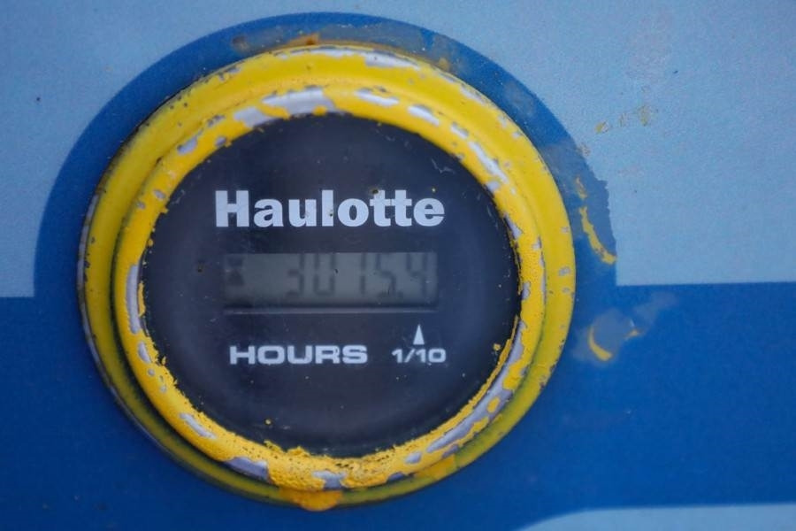 Haulotte H12SXL Diesel, 4x4 Drive, 12m Working Height, 700k - Ножична работна платформа: снимка 5 Haulotte H12SXL Diesel, 4x4 Drive, 12m Working Height, 700k - Ножична работна платформа: снимка 5