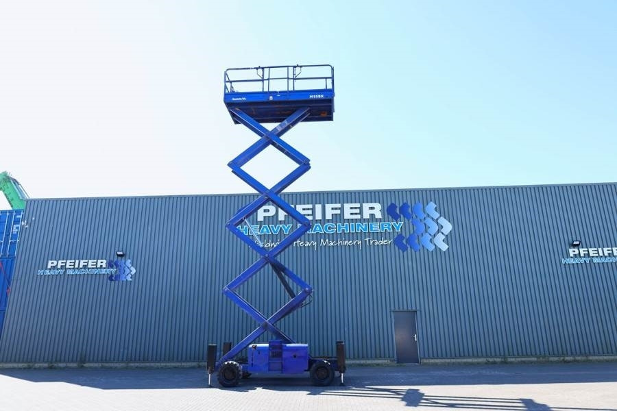 Haulotte H15SX Diesel, 4x4 Drive 15 Working Height, 500kg C - Ножична работна платформа: снимка 3 Haulotte H15SX Diesel, 4x4 Drive 15 Working Height, 500kg C - Ножична работна платформа: снимка 3