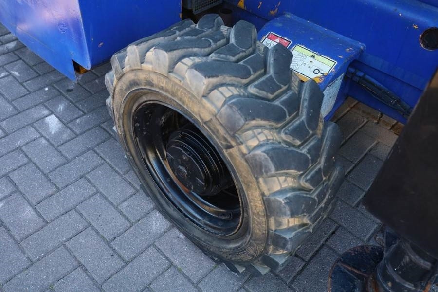 Ножична работна платформа Haulotte H15SX Diesel, 4x4 Drive 15 Working Height, 500kg C: снимка 11