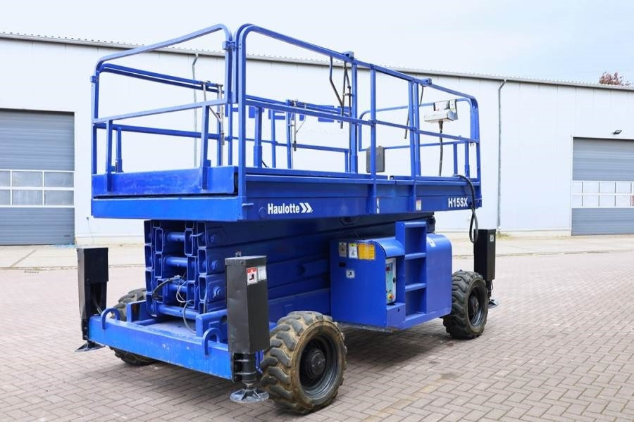 Haulotte H15SX Diesel, 4x4 Drive 15 Working Height, 500kg C - Ножична работна платформа: снимка 2 Haulotte H15SX Diesel, 4x4 Drive 15 Working Height, 500kg C - Ножична работна платформа: снимка 2