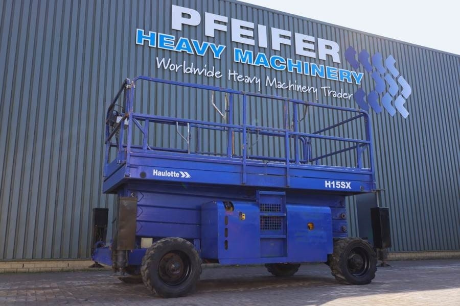 Haulotte H15SX Diesel, 4x4 Drive 15 Working Height, 500kg C - Ножична работна платформа: снимка 1 Haulotte H15SX Diesel, 4x4 Drive 15 Working Height, 500kg C - Ножична работна платформа: снимка 1