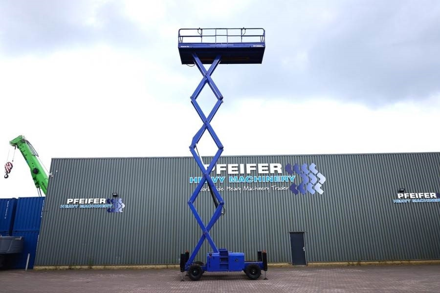 Haulotte H15SXL Diesel, 4x4 Drive, 15m Working Height, 500k - Ножична работна платформа: снимка 3 Haulotte H15SXL Diesel, 4x4 Drive, 15m Working Height, 500k - Ножична работна платформа: снимка 3