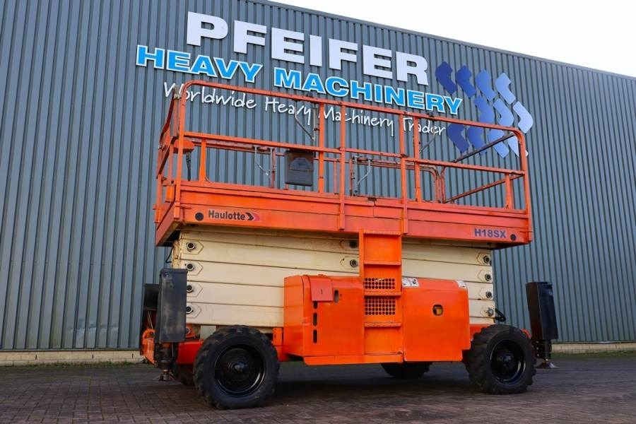 Haulotte H18SXL Diesel, 4x4 Drive, 18m Working Height, 500k - Ножична работна платформа: снимка 1 Haulotte H18SXL Diesel, 4x4 Drive, 18m Working Height, 500k - Ножична работна платформа: снимка 1