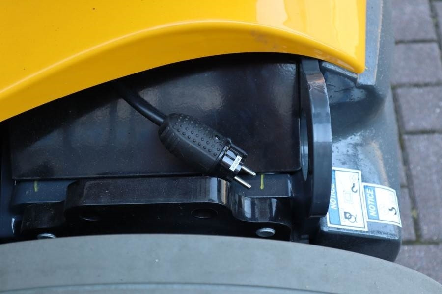 Haulotte HA12CJ+ Valid inspection, *Guarantee! Electric, 12 - Артикулираща платформа: снимка 3 Haulotte HA12CJ+ Valid inspection, *Guarantee! Electric, 12 - Артикулираща платформа: снимка 3