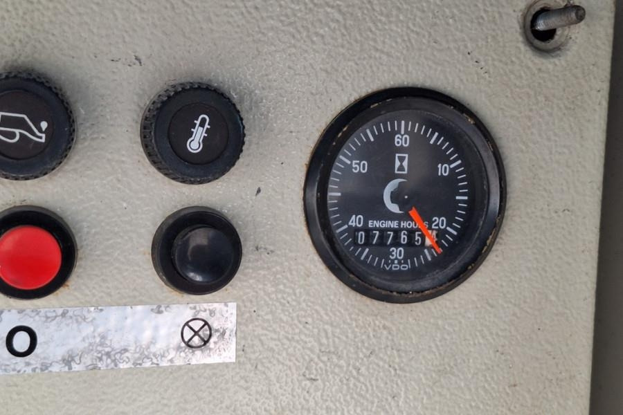 Holland Lift Megastar G-300DL30/S Diesel, 4x4x4 Drive, 33.5m Wo - Ножична работна платформа: снимка 5 Holland Lift Megastar G-300DL30/S Diesel, 4x4x4 Drive, 33.5m Wo - Ножична работна платформа: снимка 5