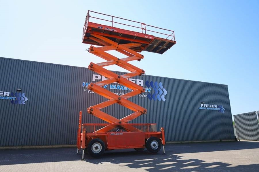 JLG 210-25 Diesel, 4x4 Drive, 23m Working Height, 1000 - Ножична работна платформа: снимка 2 JLG 210-25 Diesel, 4x4 Drive, 23m Working Height, 1000 - Ножична работна платформа: снимка 2