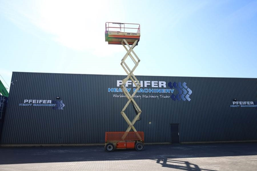 JLG 3369LE Electric, 12m Working Height, 450kg Capacit - Ножична работна платформа: снимка 3 JLG 3369LE Electric, 12m Working Height, 450kg Capacit - Ножична работна платформа: снимка 3