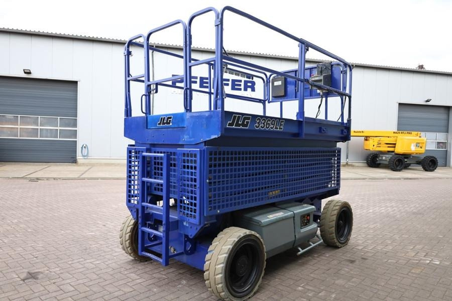 JLG 3369LE Electric, 12m Working Height, 450kg Capacit - Ножична работна платформа: снимка 2 JLG 3369LE Electric, 12m Working Height, 450kg Capacit - Ножична работна платформа: снимка 2