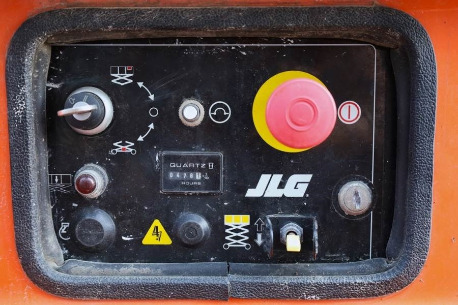 JLG 4069LE Electric, 14.2m Working Height, 360kg Capac - Ножична работна платформа: снимка 4 JLG 4069LE Electric, 14.2m Working Height, 360kg Capac - Ножична работна платформа: снимка 4