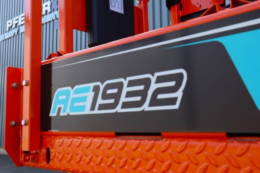 Ножична работна платформа JLG AE1932 Unused, All Electric, 7.6m Working Height,: снимка 12