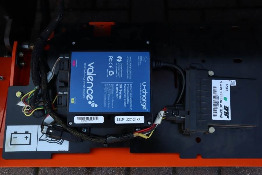 Ножична работна платформа JLG AE1932 Unused, All Electric, 7.6m Working Height,: снимка 9