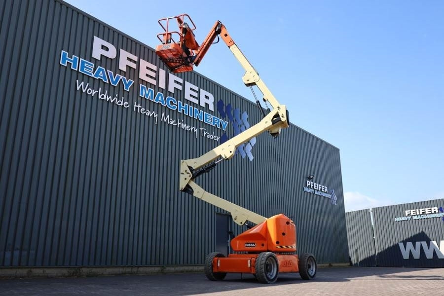 JLG E450AJ Electric, 16m Working Height, 7.2m Reach, 2 - Артикулираща платформа: снимка 2 JLG E450AJ Electric, 16m Working Height, 7.2m Reach, 2 - Артикулираща платформа: снимка 2
