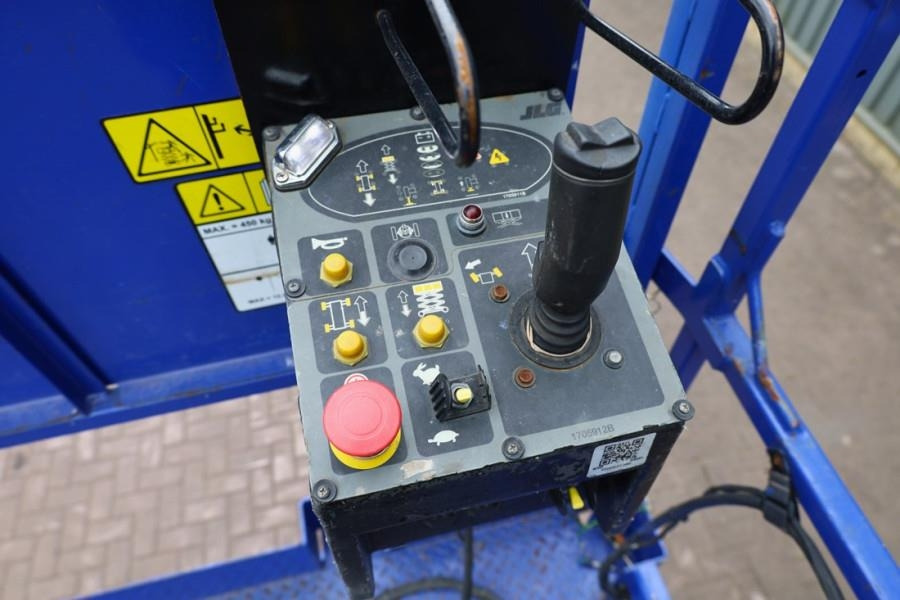 JLG M3369 Hybrid, 12m Working Height, 450kg Capacity, - Ножична работна платформа: снимка 4 JLG M3369 Hybrid, 12m Working Height, 450kg Capacity, - Ножична работна платформа: снимка 4