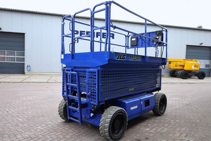 JLG M3369 Hybrid, 12m Working Height, 450kg Capacity, - Ножична работна платформа: снимка 2 JLG M3369 Hybrid, 12m Working Height, 450kg Capacity, - Ножична работна платформа: снимка 2