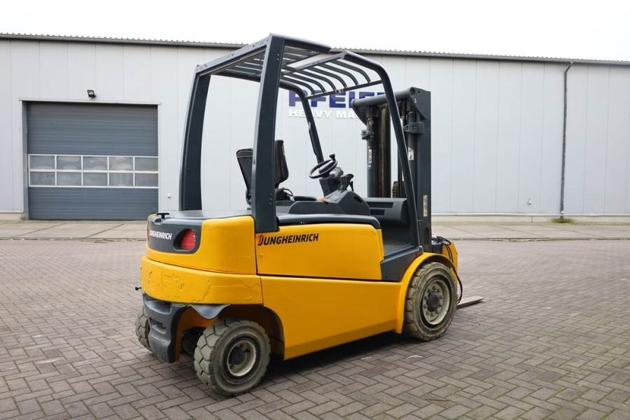 Jungheinrich EFG535 Electric, Lifting Height 4700mm, Freelift 1 - Дизелов мотокар: снимка 2 Jungheinrich EFG535 Electric, Lifting Height 4700mm, Freelift 1 - Дизелов мотокар: снимка 2