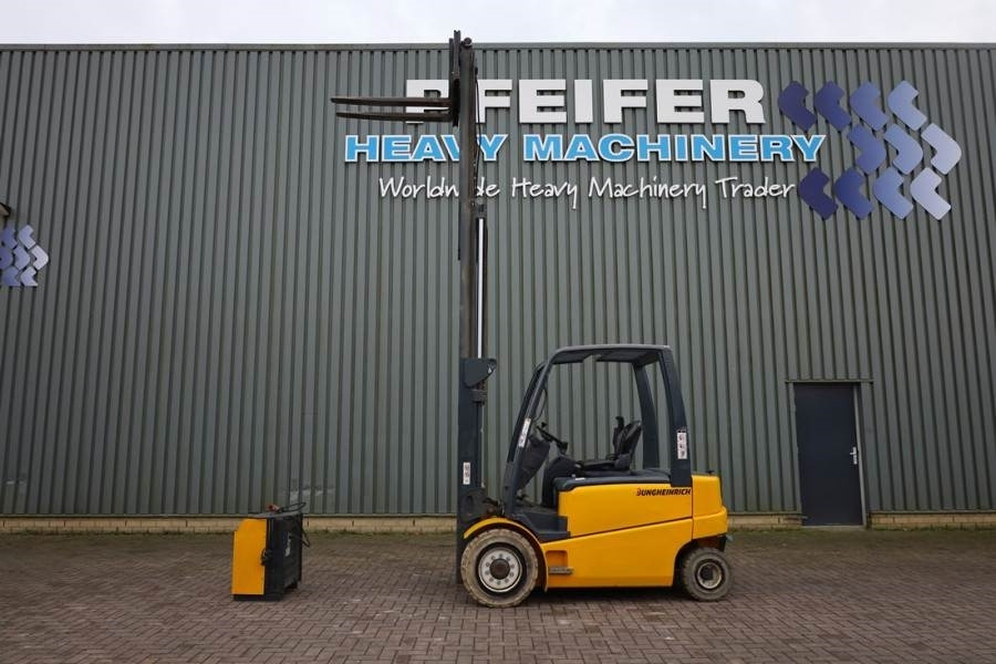 Jungheinrich EFG535 Electric, Lifting Height 4700mm, Freelift 1 - Дизелов мотокар: снимка 3 Jungheinrich EFG535 Electric, Lifting Height 4700mm, Freelift 1 - Дизелов мотокар: снимка 3