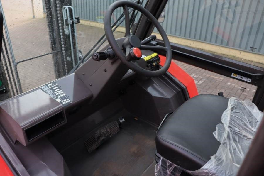 Manitou M30-4 Valid inspection, *Guarantee! 4x4 Drive, 300 - Мотокар с висока проходимост: снимка 4 Manitou M30-4 Valid inspection, *Guarantee! 4x4 Drive, 300 - Мотокар с висока проходимост: снимка 4