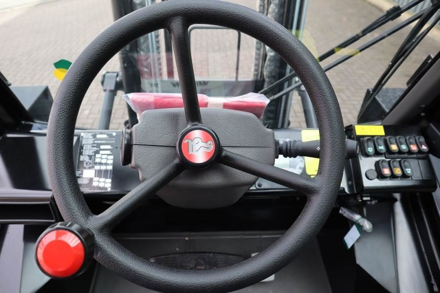 Мотокар с висока проходимост Manitou M30-4 Valid inspection, *Guarantee! Diesel, 4x4 Dr: снимка 10