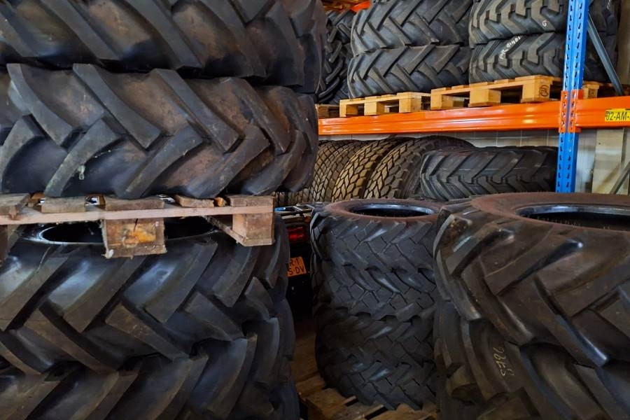 Мотокар с висока проходимост Manitou M30-4 Valid inspection, *Guarantee, Diesel, 4x4 Dr: снимка 16