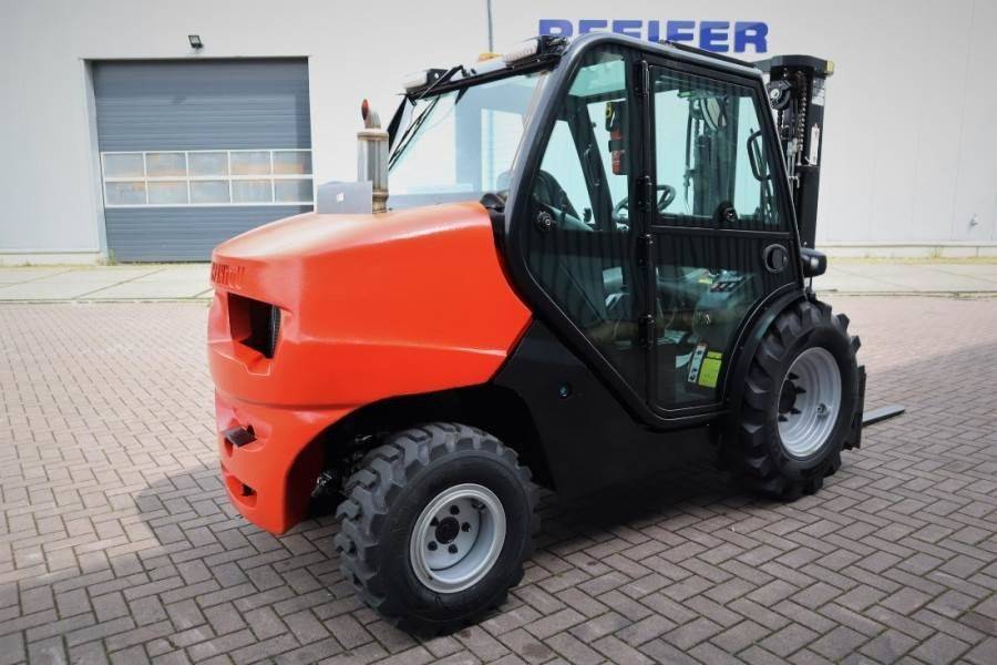 Manitou MC25-4 Valid Inspection, *Guarantee, Diesel, 4x4 D - Мотокар с висока проходимост: снимка 3 Manitou MC25-4 Valid Inspection, *Guarantee, Diesel, 4x4 D - Мотокар с висока проходимост: снимка 3