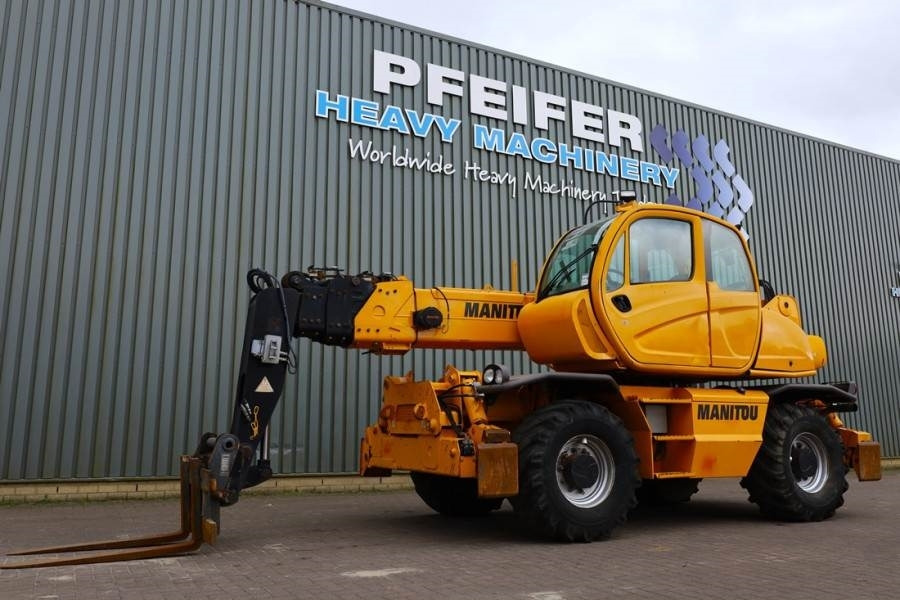 Manitou MRT2150 Privilege Diesel, 4x4 Drive And 4-Wheel St - Телескопичен товарач: снимка 1 Manitou MRT2150 Privilege Diesel, 4x4 Drive And 4-Wheel St - Телескопичен товарач: снимка 1