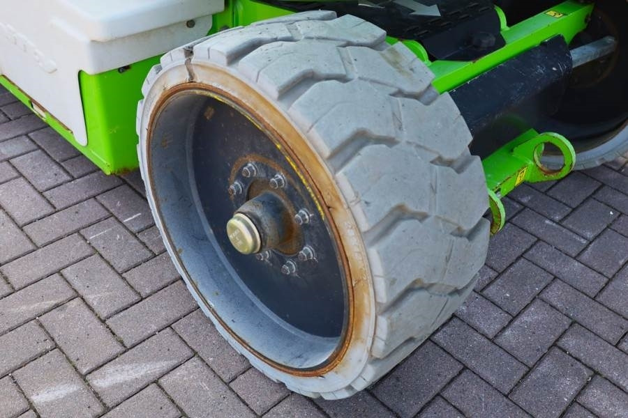 Артикулираща платформа Niftylift HR15N Hybrid MK3 Hybrid, 4x2 Drive, 15.5m Working: снимка 18