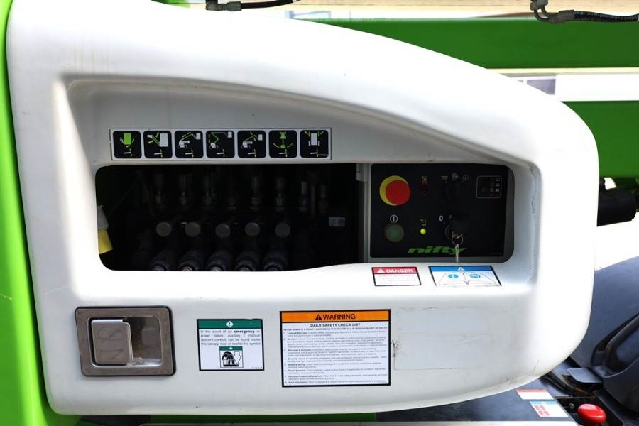 Артикулираща платформа Niftylift HR15N Hybrid MK3 Hybrid, 4x2 Drive, 15.5m Working: снимка 12