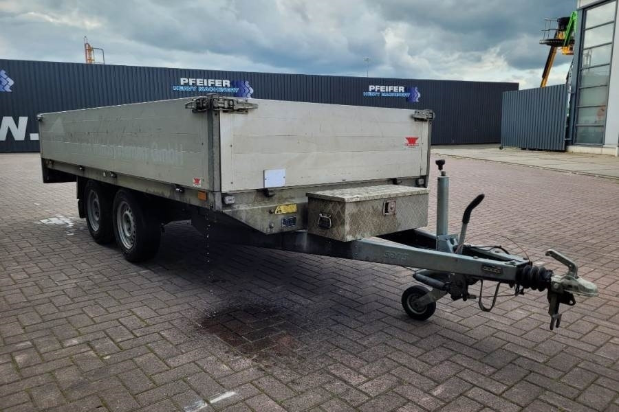 Saris PL1827 2 Axel Trailer - Ремарке за кола: снимка 4 Saris PL1827 2 Axel Trailer - Ремарке за кола: снимка 4