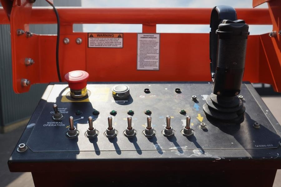 Snorkel A38E Valid Inspection, *Guarantee! Electric, 13.5m - Артикулираща платформа: снимка 4 Snorkel A38E Valid Inspection, *Guarantee! Electric, 13.5m - Артикулираща платформа: снимка 4