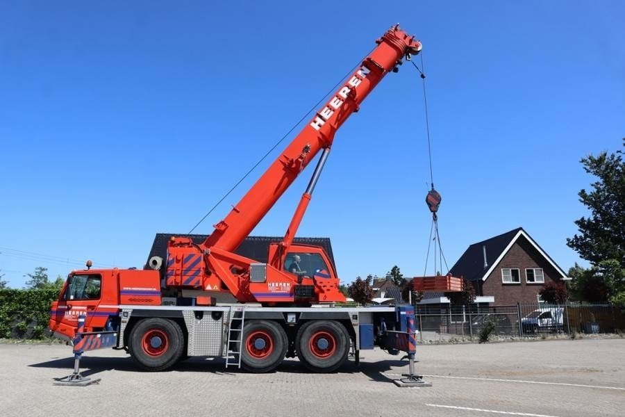 Tadano Faun ATF50G-3 Dutch Registration, Valid inspection - Кран за всякакви терени: снимка 2 Tadano Faun ATF50G-3 Dutch Registration, Valid inspection - Кран за всякакви терени: снимка 2