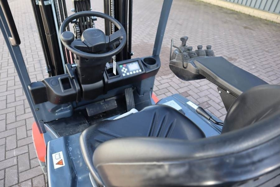 Toyota 8FBM20T Valid inspection, *Guarantee! Electric, 47 - Дизелов мотокар: снимка 3 Toyota 8FBM20T Valid inspection, *Guarantee! Electric, 47 - Дизелов мотокар: снимка 3