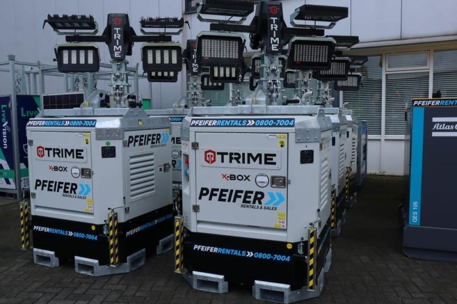 Trime X-BOX 4x320W Valid inspection, *Guarantee! H - Осветителна кула: снимка 2 Trime X-BOX 4x320W Valid inspection, *Guarantee! H - Осветителна кула: снимка 2