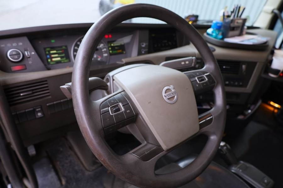 Volvo FH460 Globetrotter / EFFER 955 8S Euro 6, Valid In - Кран за всякакви терени: снимка 4 Volvo FH460 Globetrotter / EFFER 955 8S Euro 6, Valid In - Кран за всякакви терени: снимка 4