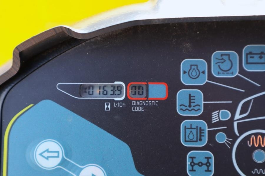 Wacker Neuson RD28-120 Diesel, Front And Rear Vibrating Smooth D - Пътен валяк: снимка 5 Wacker Neuson RD28-120 Diesel, Front And Rear Vibrating Smooth D - Пътен валяк: снимка 5