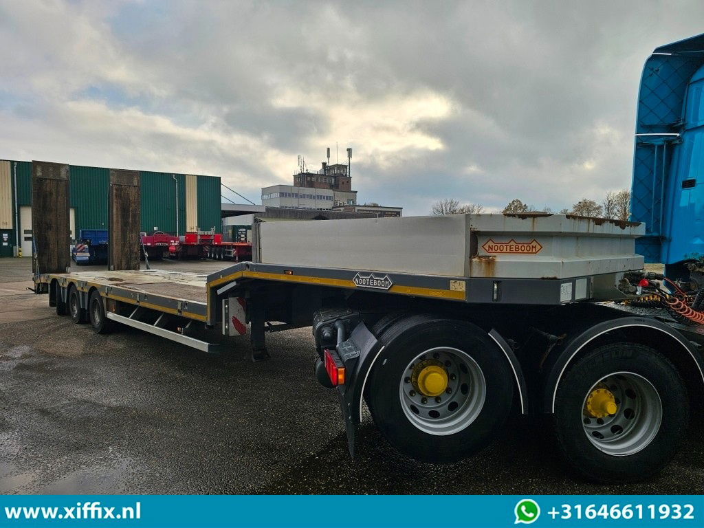 Nooteboom 3-ass. Semi dieplader met hydr. Kleppen / Naloop gestuurd - Нискорамна площадка полуремарке: снимка 4 Nooteboom 3-ass. Semi dieplader met hydr. Kleppen / Naloop gestuurd - Нискорамна площадка полуремарке: снимка 4