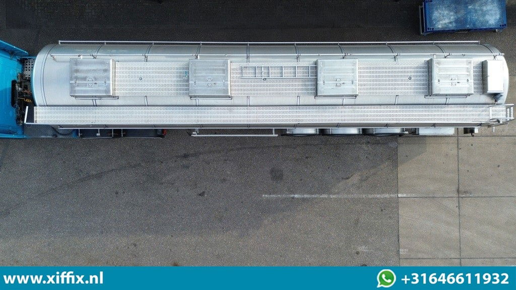 Parcisa 3-ass. Geisoleerde RVS tankoplegger / ADR / Chemie / 1 Compartiment - Полуремарке цистерна: снимка 3 Parcisa 3-ass. Geisoleerde RVS tankoplegger / ADR / Chemie / 1 Compartiment - Полуремарке цистерна: снимка 3