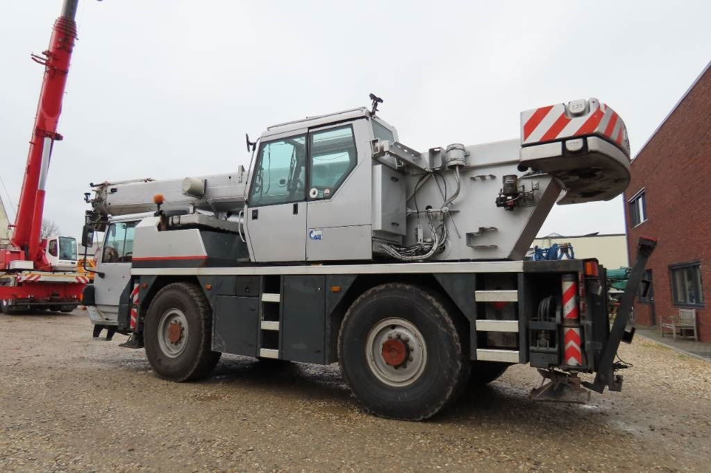Liebherr LTM 1030/2 - Кран за всякакви терени: снимка 4 Liebherr LTM 1030/2 - Кран за всякакви терени: снимка 4