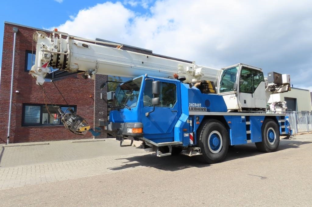 Liebherr LTM 1040-2.1 - Кран за всякакви терени: снимка 1 Liebherr LTM 1040-2.1 - Кран за всякакви терени: снимка 1