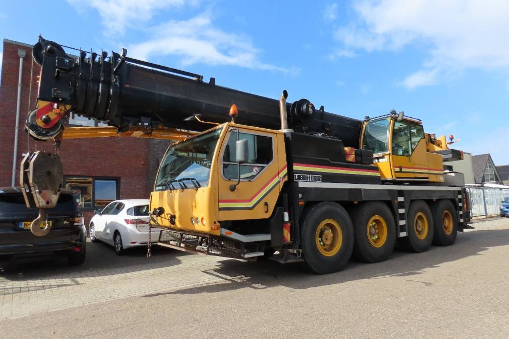 Liebherr LTM 1060-2 - Кран за всякакви терени: снимка 1 Liebherr LTM 1060-2 - Кран за всякакви терени: снимка 1
