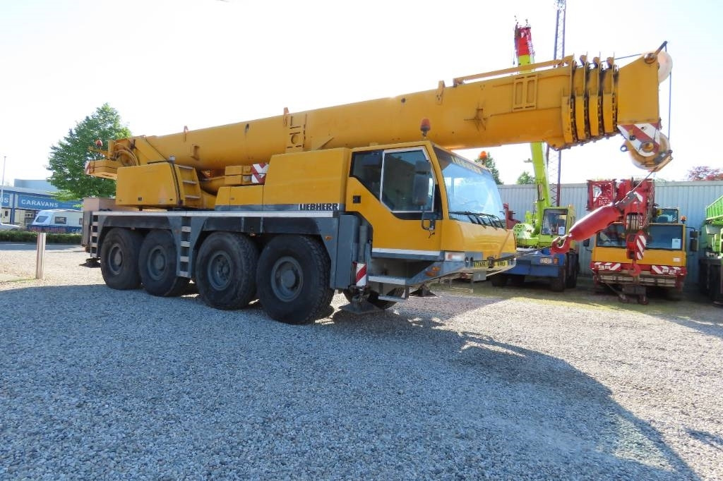 Liebherr LTM 1060-2 - Кран за всякакви терени: снимка 2 Liebherr LTM 1060-2 - Кран за всякакви терени: снимка 2